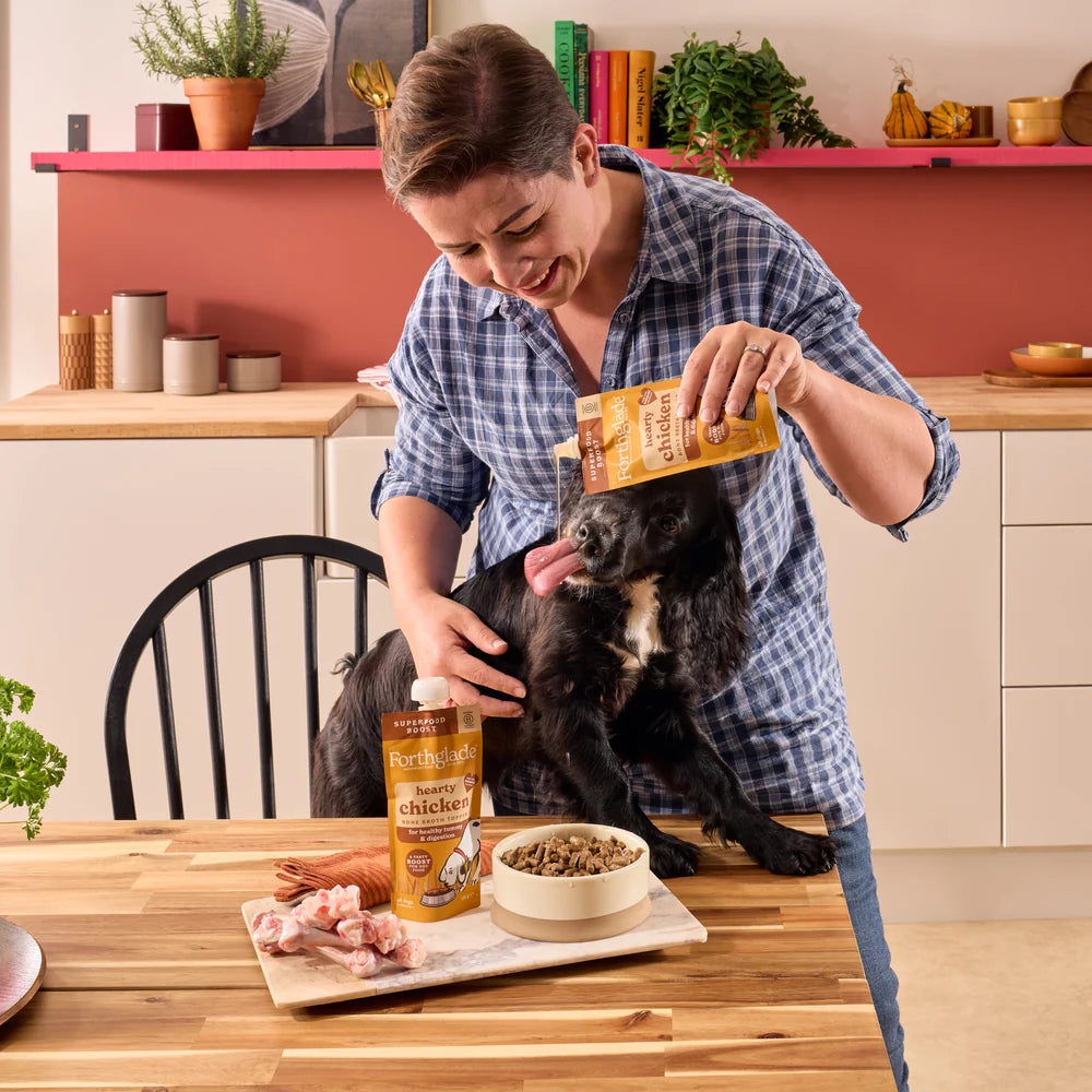 Forthglade Hearty Chicken Bone Broth Topper 180g
